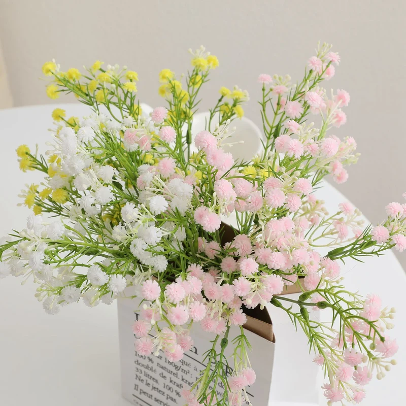 Dekorativer Kunstblütenzweig mit filigranen lila Blüten Karnz