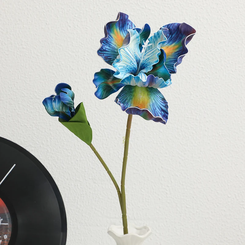 Dekorative Kunstblumen Karnz