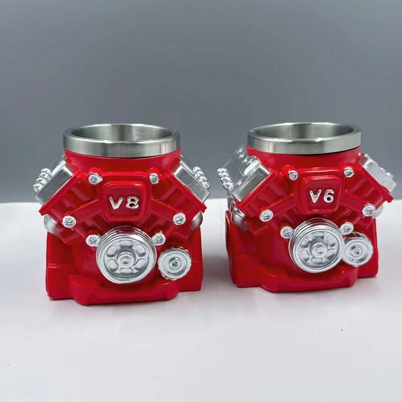 Tasse im V6 Motor Design Karnz