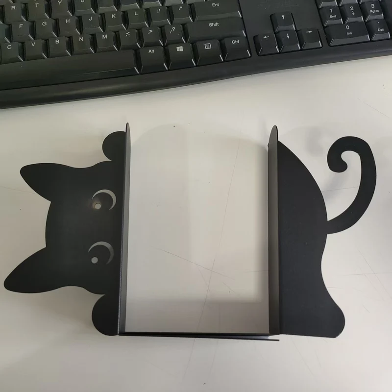 Katzenförmiges Buchstützen-Set