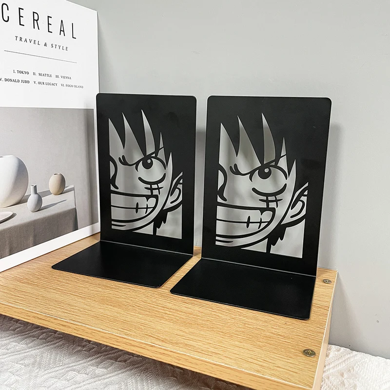 Künstlerische Bücherstützen