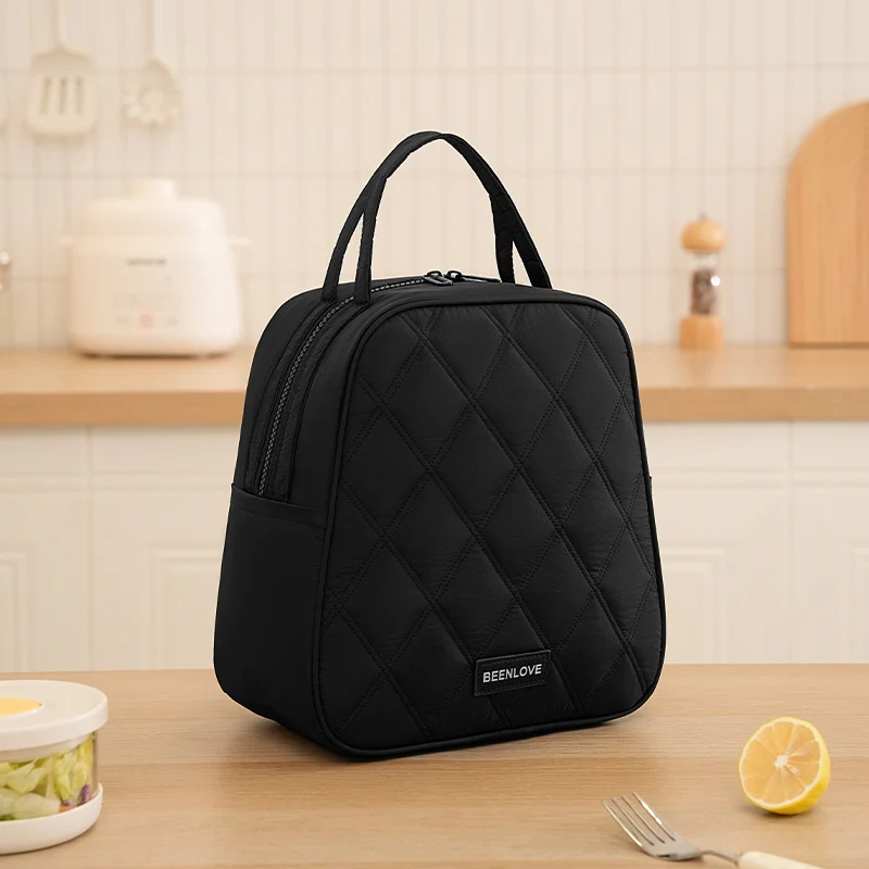 Isolierte Lunch-Tasche