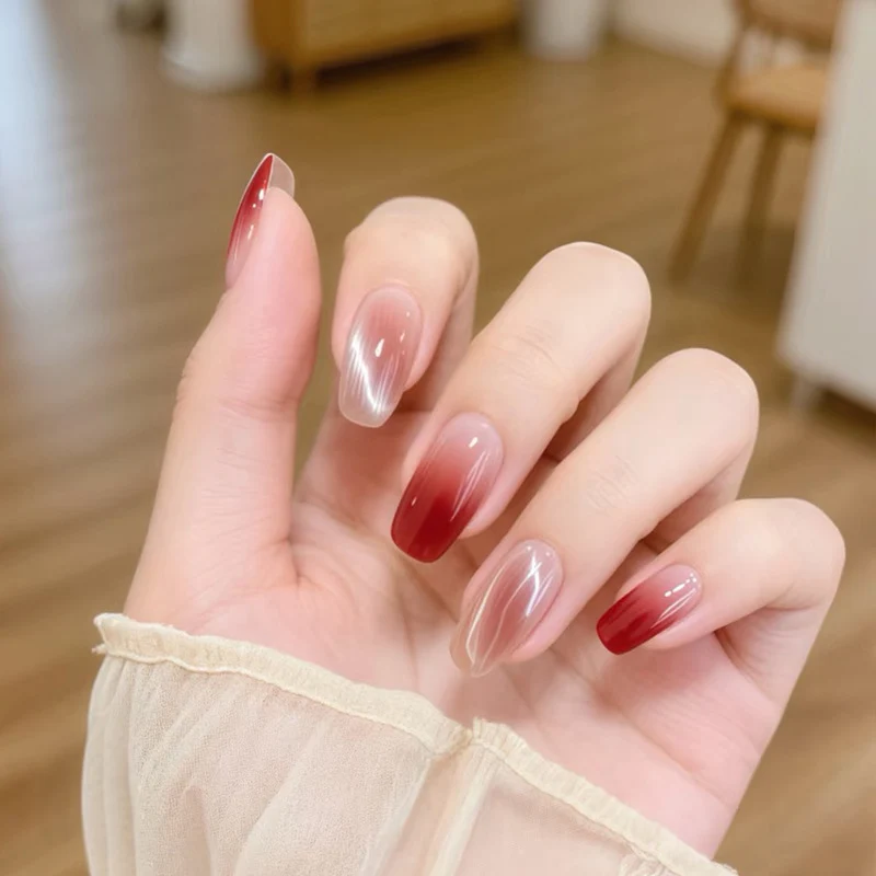 Elegante allmähliche Ombre Press-On Nagelset Karnz