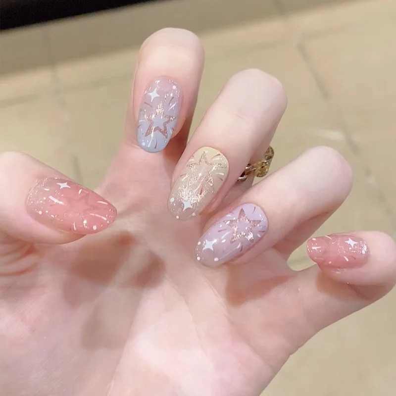 Dekorative Glitzernde Press-On Nail Tips Karnz