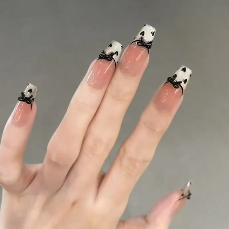 Dekorative Glitzernde Press-On Nail Tips Karnz