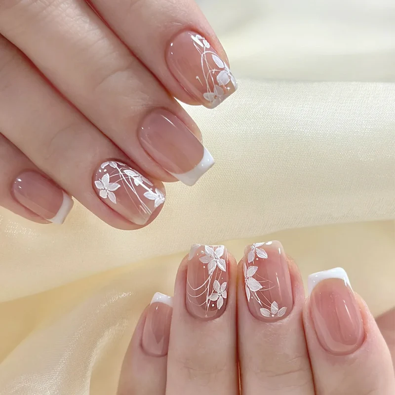 Kreatives Künstlerisches Press-On Nageldesign Karnz