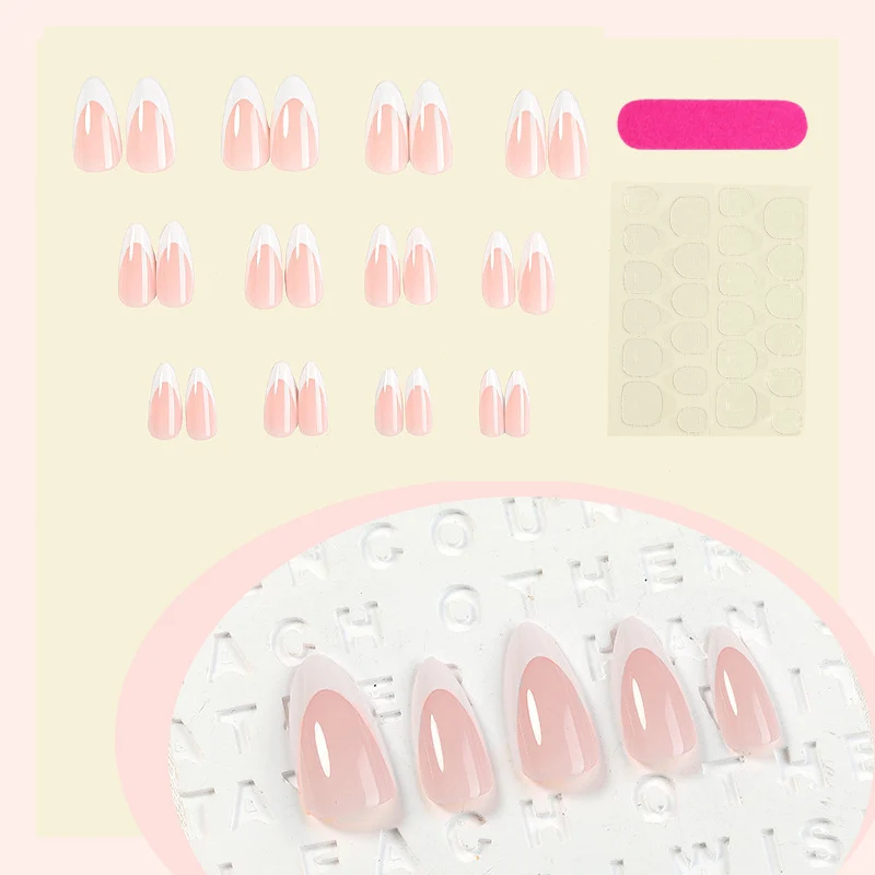 Kunstnagelset mit trendigem, minimalistischen Design Karnz