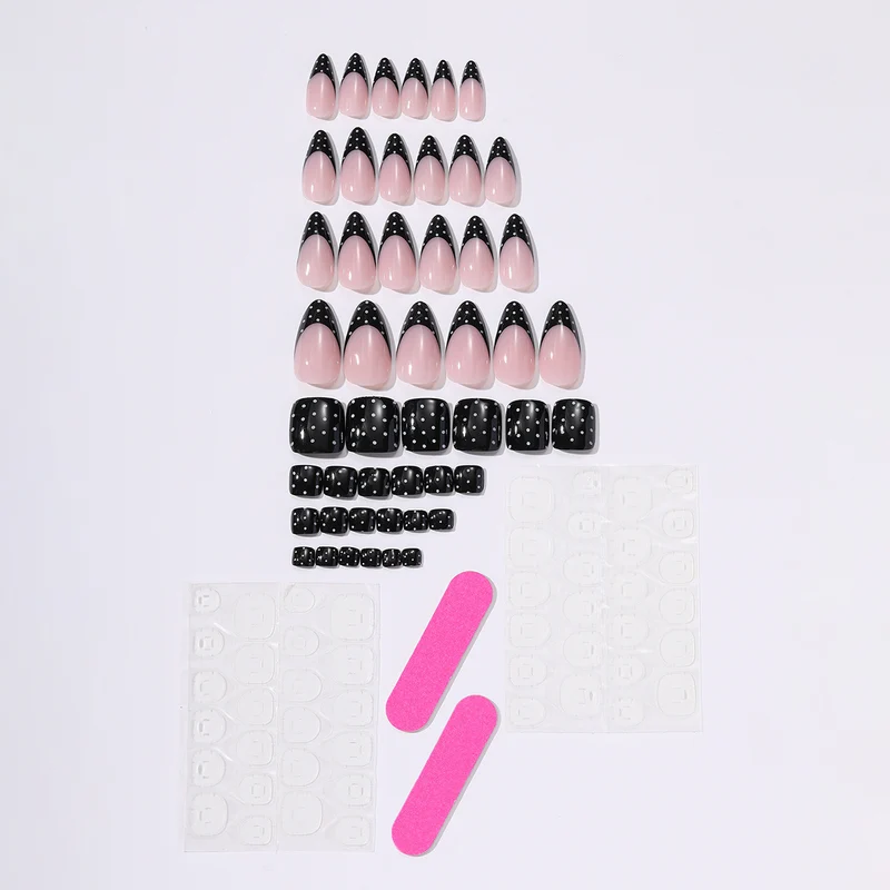Kunstnagelset mit modernem Schwarz-Weiß-Design Karnz