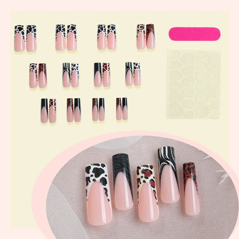 Kunstnagelset mit modernem Leopardenmuster Karnz