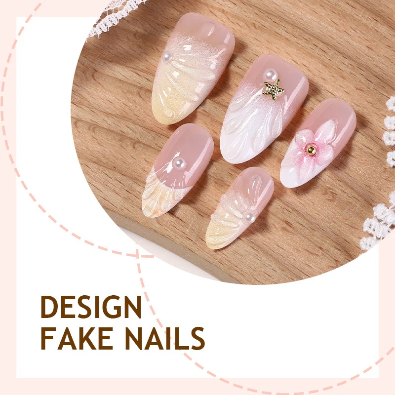 Kunstnagelset mit luxuriös gestalteten Blüten- und Glitzerverzierungen Karnz