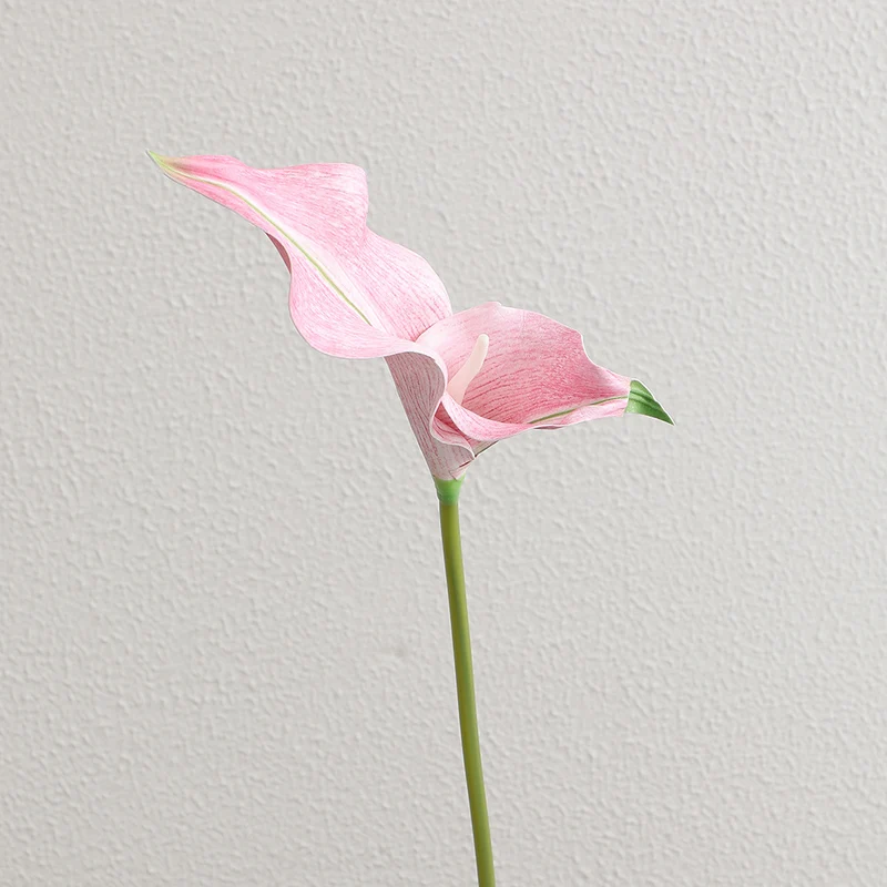 Künstlicher Calla-Blütenzweig mit realistischen Details Karnz
