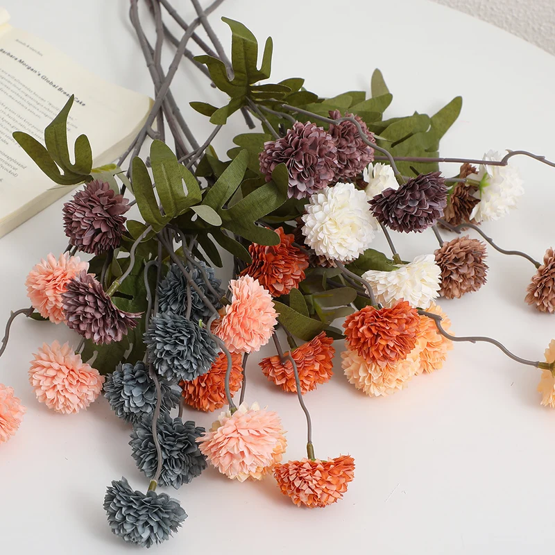 Künstlicher Blütenzweig mit detailreichen Blüten Karnz