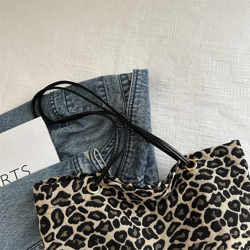 Stylische Tierdruck-Tragetasche