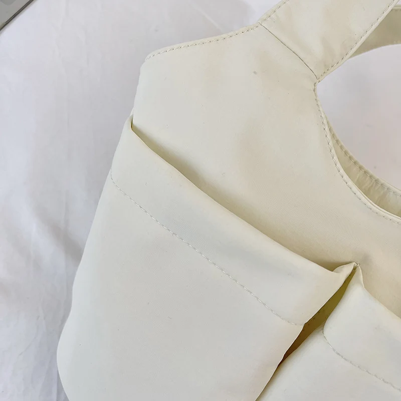 Minimalist Strukturierte Schultertasche