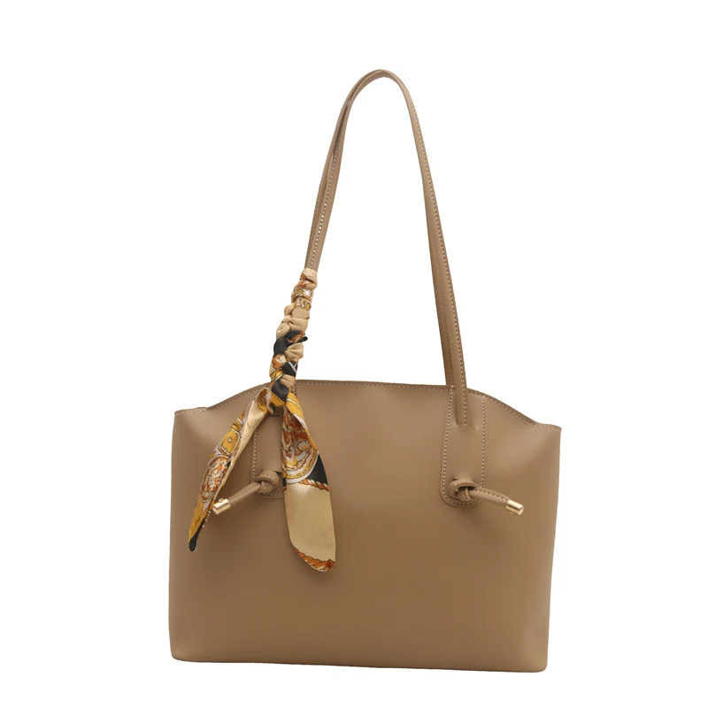 Elegante Schal-Akzent-Handtasche