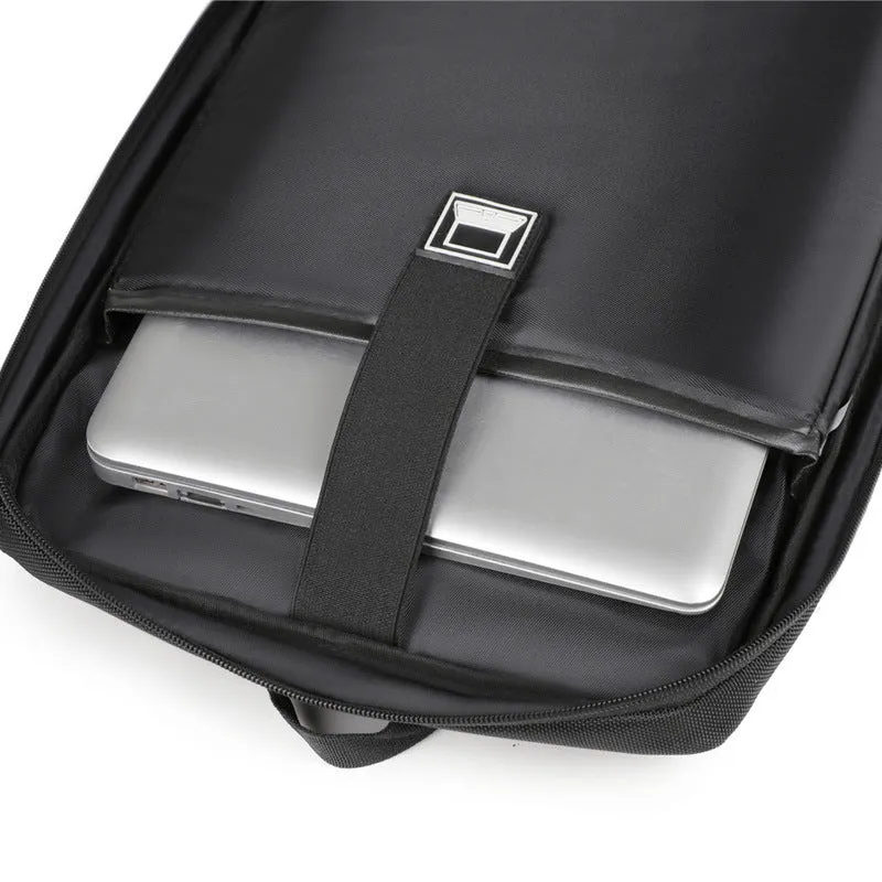 Professioneller High-Capacity Tech-Rucksack Karnz