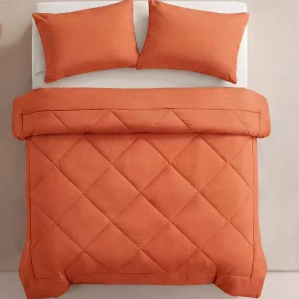 Luxuriöses Steppbett-Set Karnz