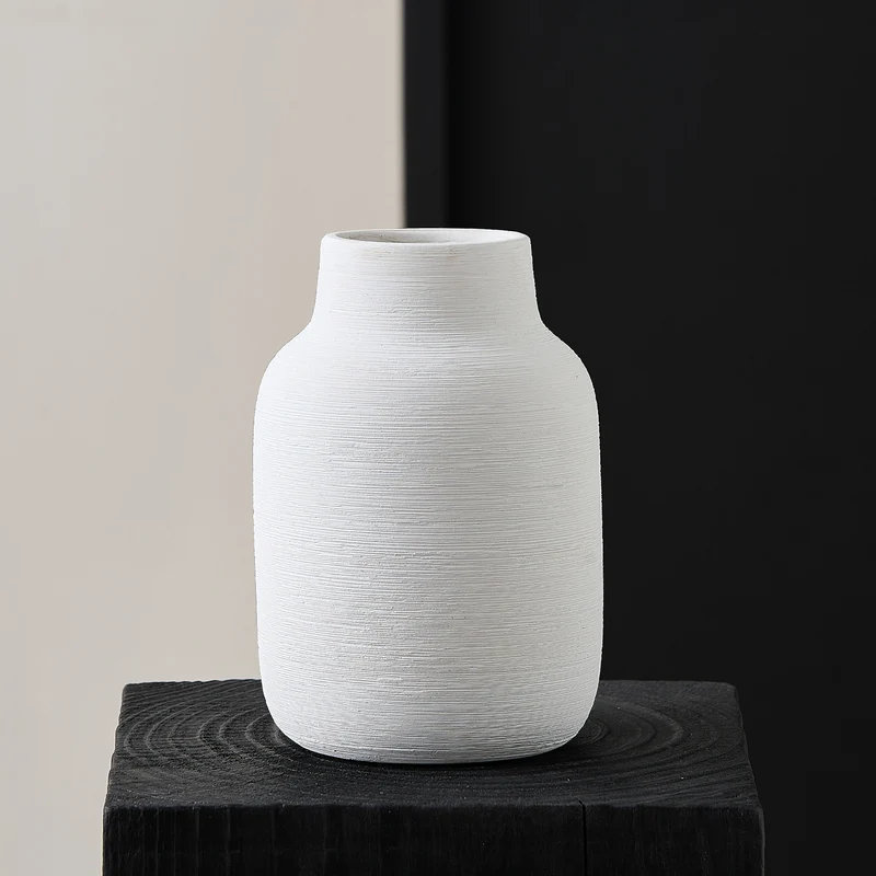 Handgefertigte Keramikvase Karnz