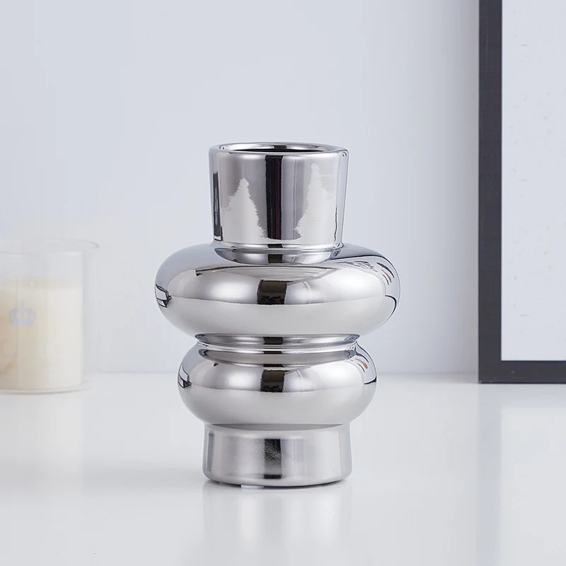 Elegante Moderne Keramikvase Karnz