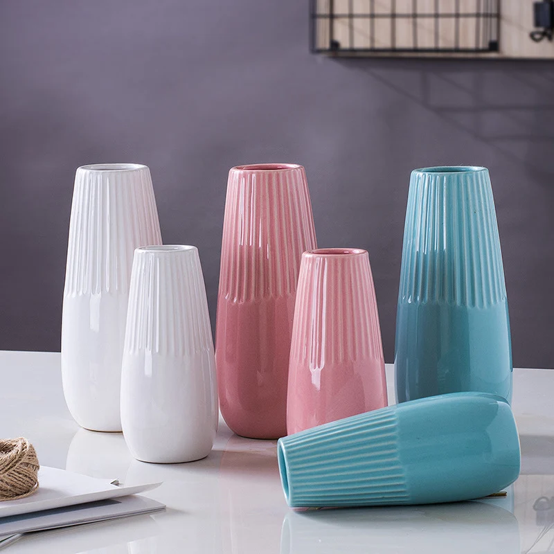 Dekorative Keramikvase Karnz