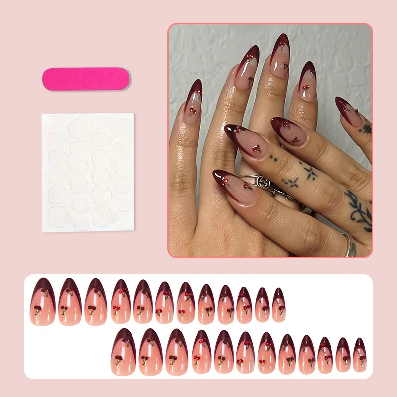 Kunstnagelset mit fruchtigem Kirschdesign Karnz