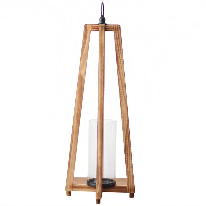 Stilvolle Laterne aus Holz Karnz