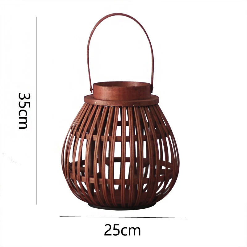 Handgefertigte Rattan-Laterne Karnz