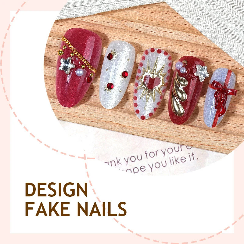 Kunstnagelset mit festlichen Weihnachts- und Glamour-Designs Karnz