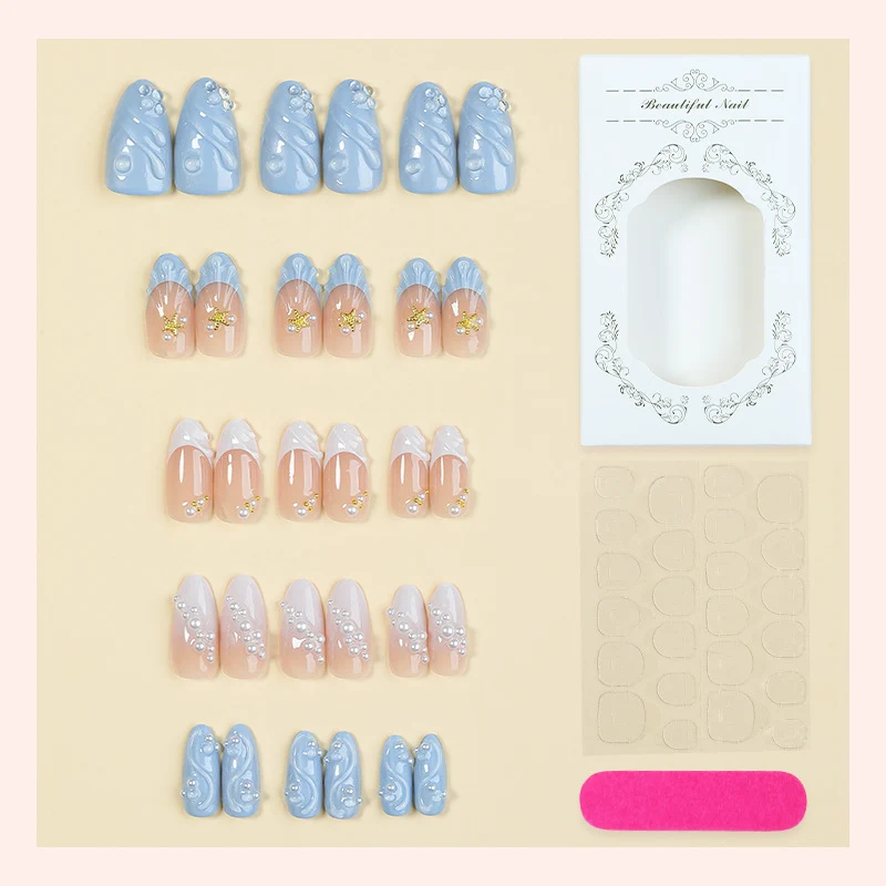 Kunstnagelset mit eleganten Verzierungen Karnz 1789119215