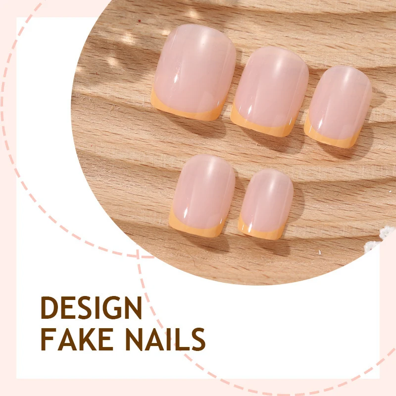 Kunstnagelset mit eleganten Spitzen Karnz