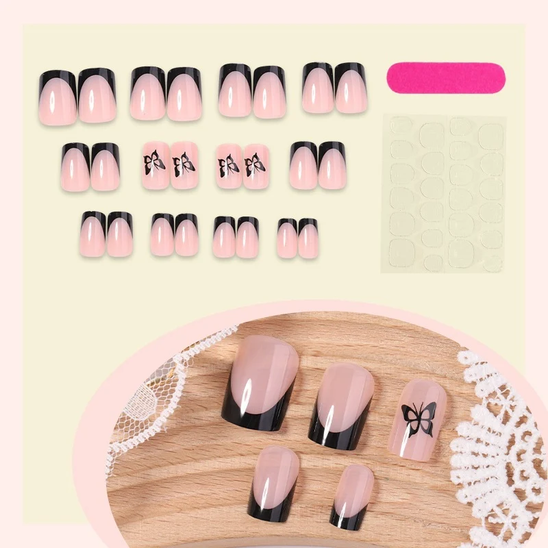 Kunstnagelset mit eleganten Schmetterlingsmotiven Karnz