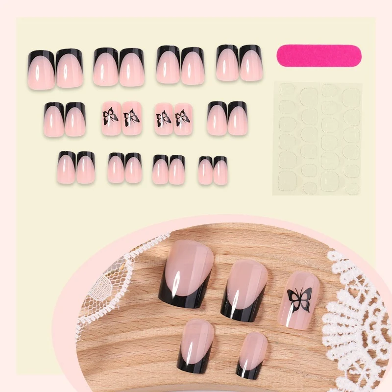 Kunstnagelset mit eleganten Schmetterlingsmotiven Karnz