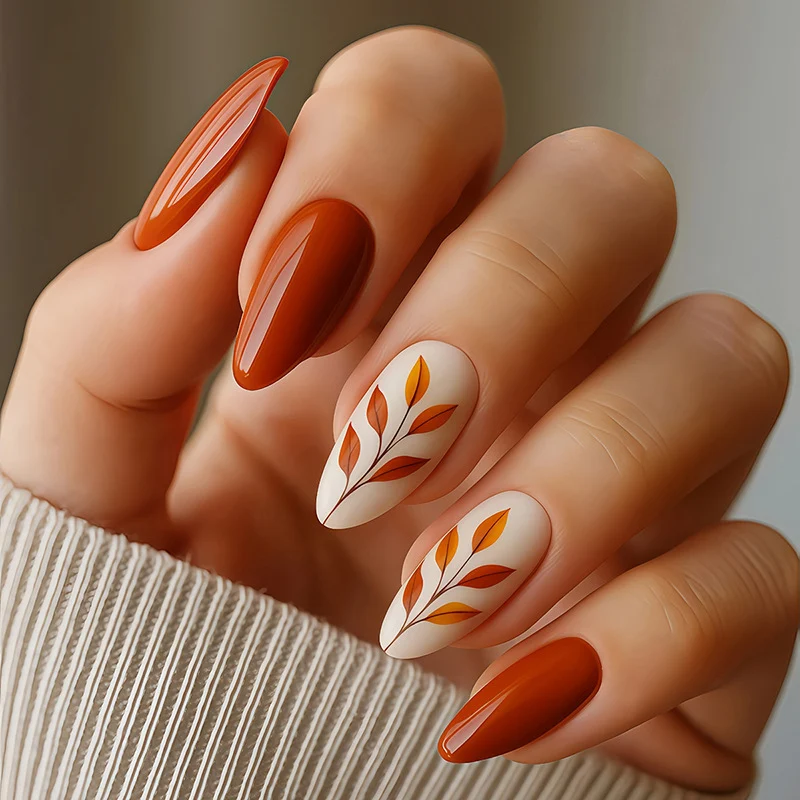 Kunstnagelset mit eleganten Blatt-Designs Karnz