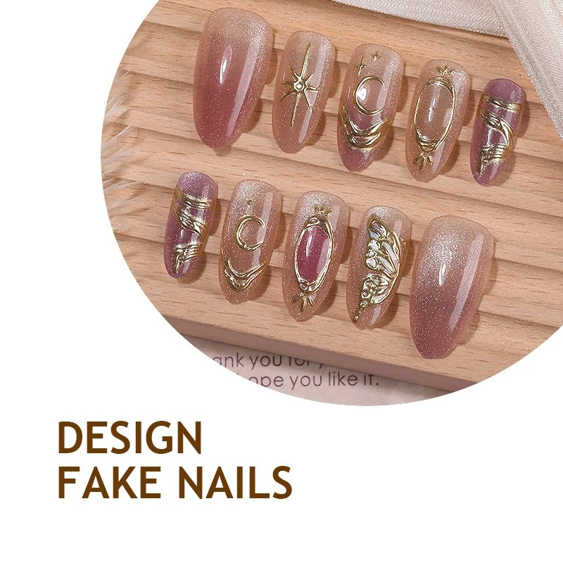 Kunstnagelset mit eleganten Akzenten Karnz
