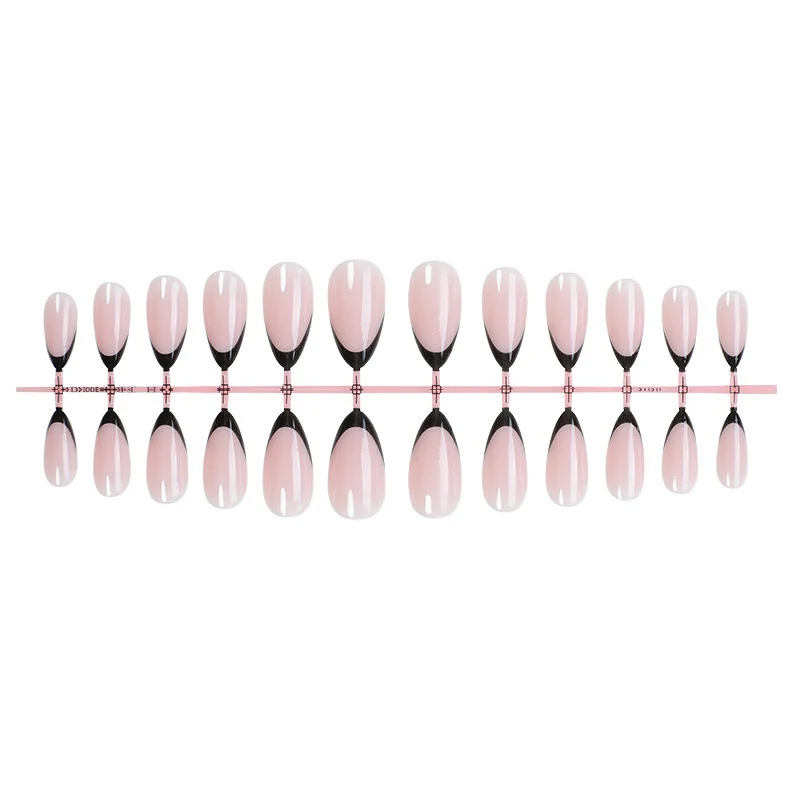 Kunstnagelset mit elegantem Schwarz-Weiß-Spitzen-Design Karnz