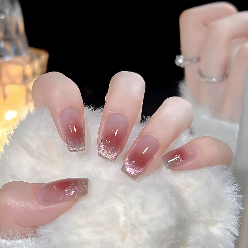 Kunstnagelset mit elegantem Ombre-Effekt und Pflegezubehör Karnz
