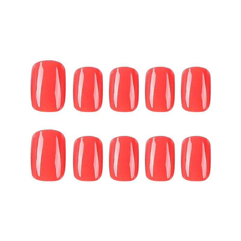 Glamouröse Nagelkunst mit Hochglanz-Finish Karnz