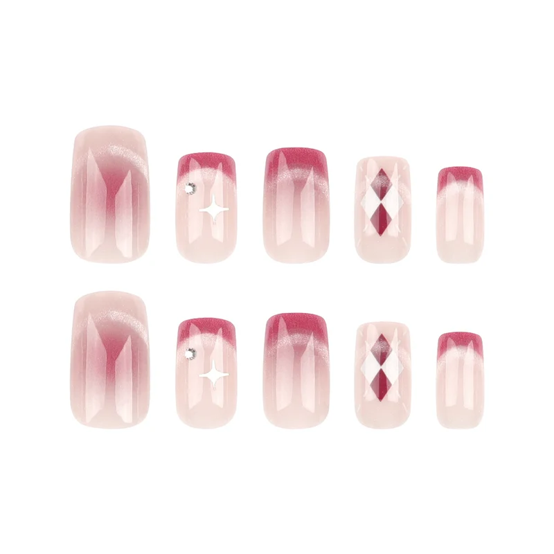 Glamouröse Nagelkunst mit Hochglanz-Effekt Karnz