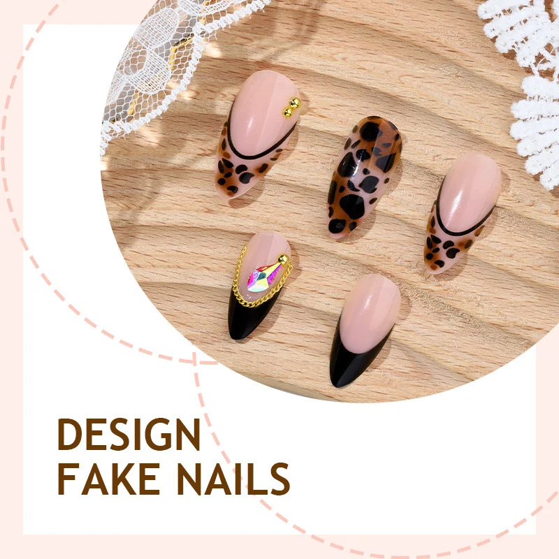 Kunstnagelset mit elegantem Leoparden-Design Karnz
