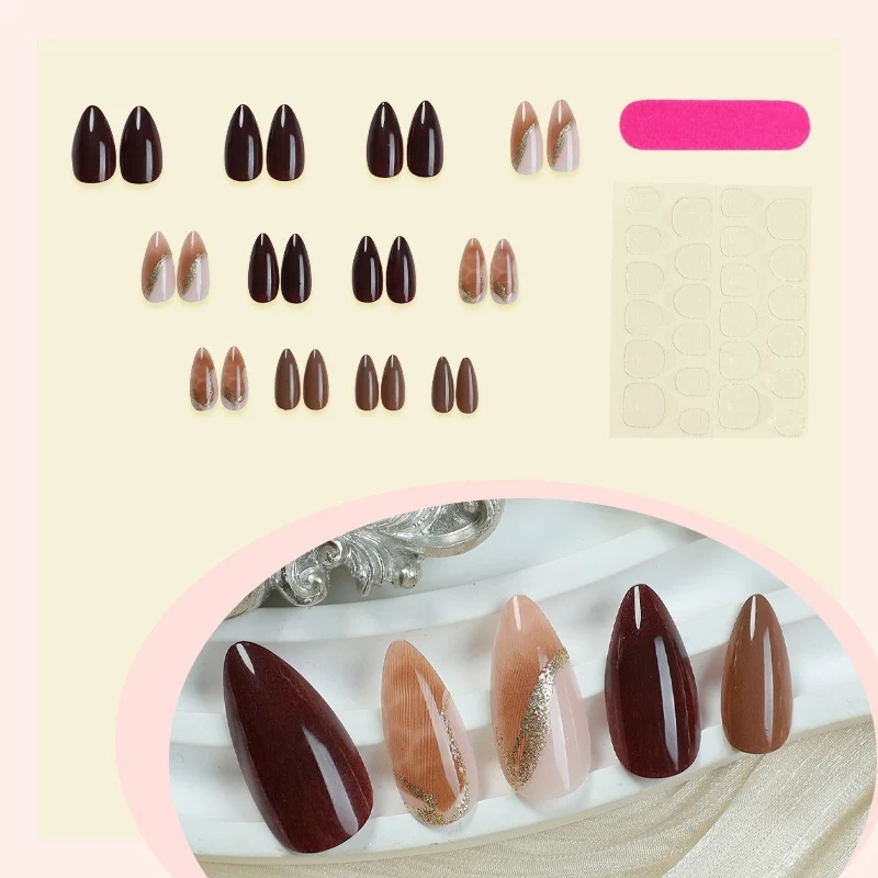 Kunstnagelset mit elegantem, glitzerndem Design Karnz