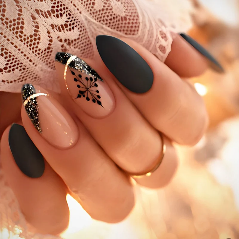 Kunstnagelset mit elegantem Geometrie-Design Karnz
