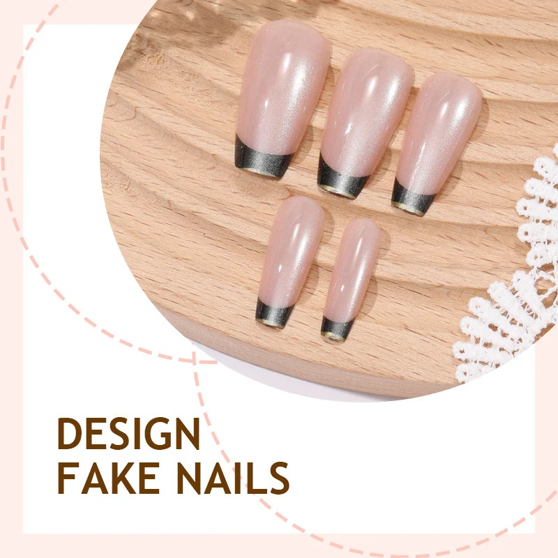 Kunstnagelset mit elegantem French Design und Glitzerakzenten Karnz