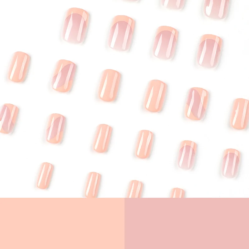 Gel-Nägel mit elegantem Design Karnz