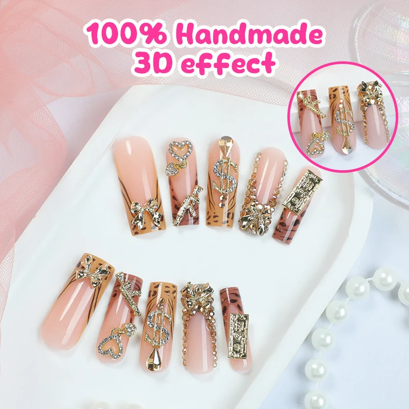 Kunstnagelset mit elegantem Dekor und Glitzer Karnz