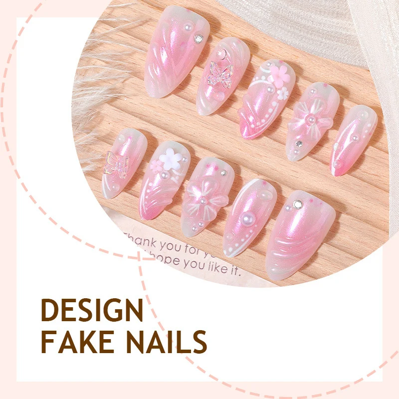 Kunstnagelset mit elegantem Blumendesign und Glitzernoten Karnz