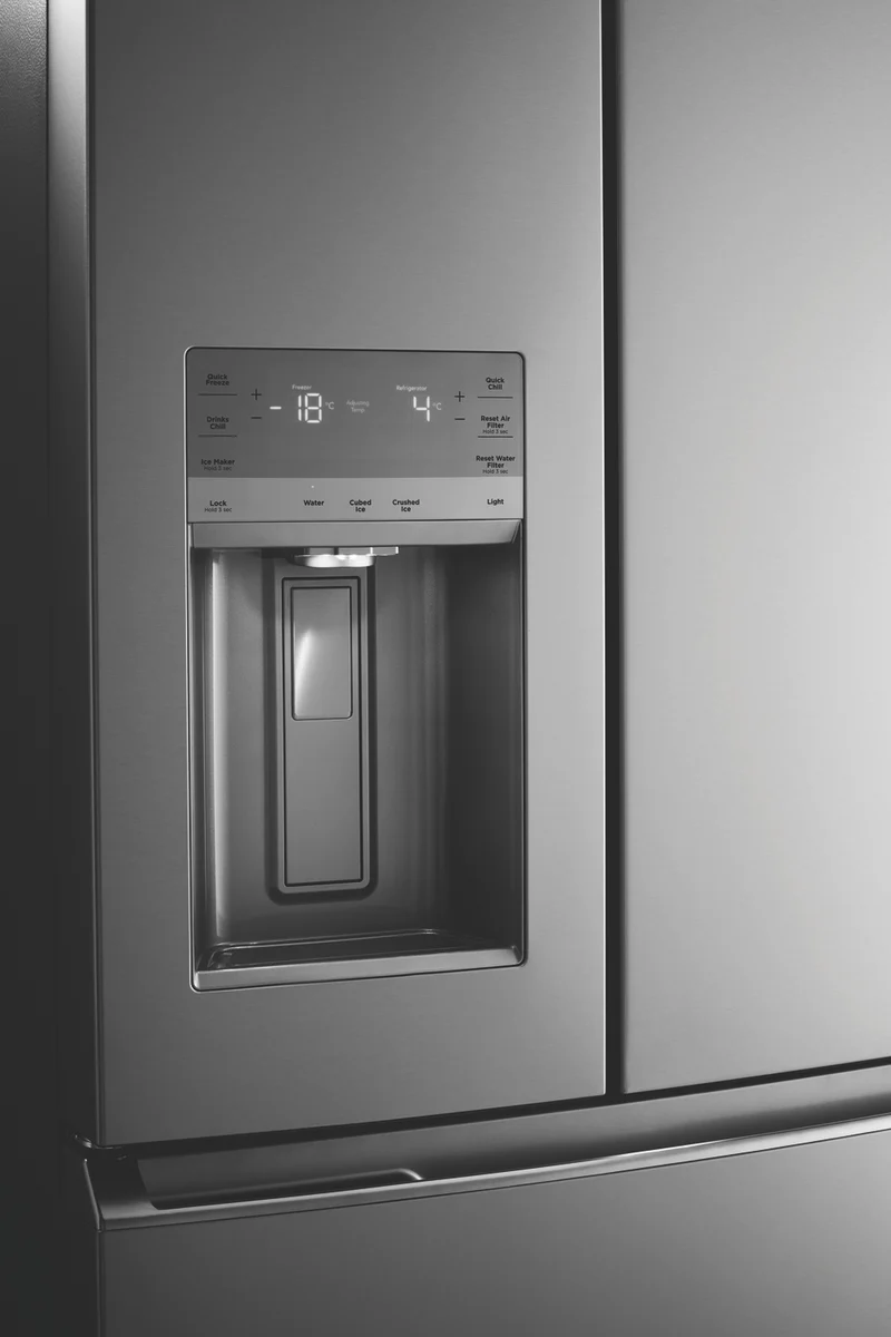 Westinghouse 609L French Door Refrigerator