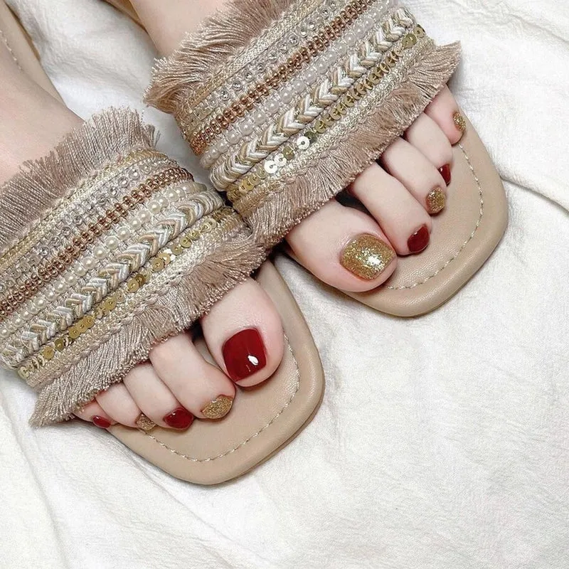 Elegante und geschmackvolle Sandalen mit Fransenverzierung Karnz