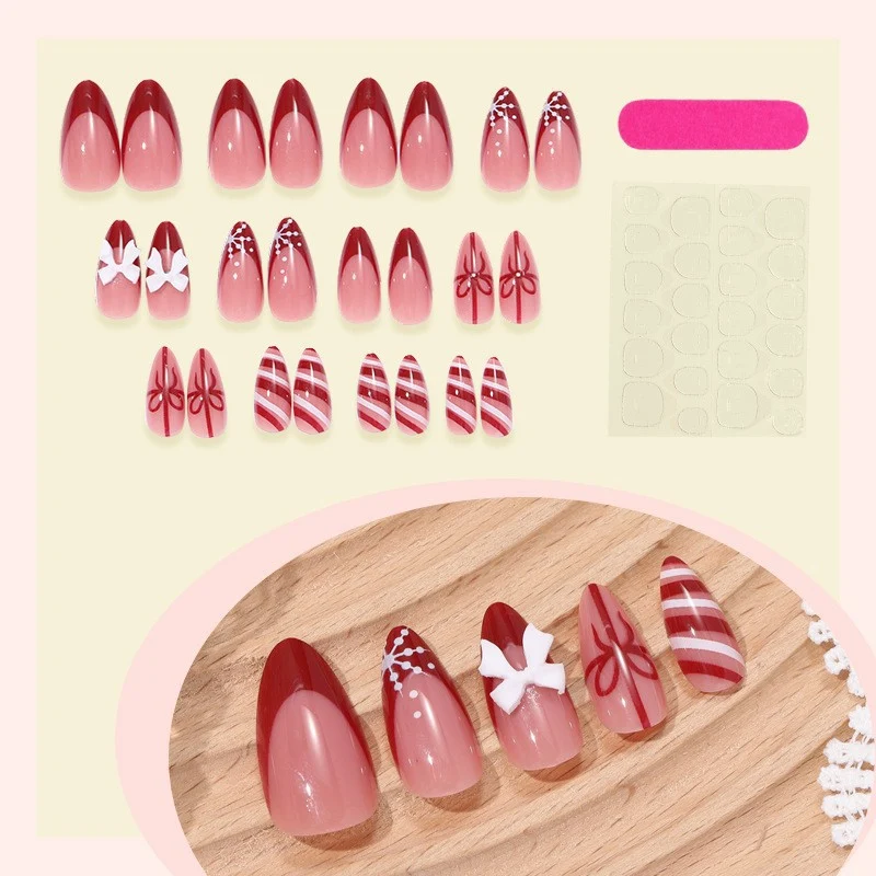 Künstliche Nagelspitzen mit Ombre-Design Karnz