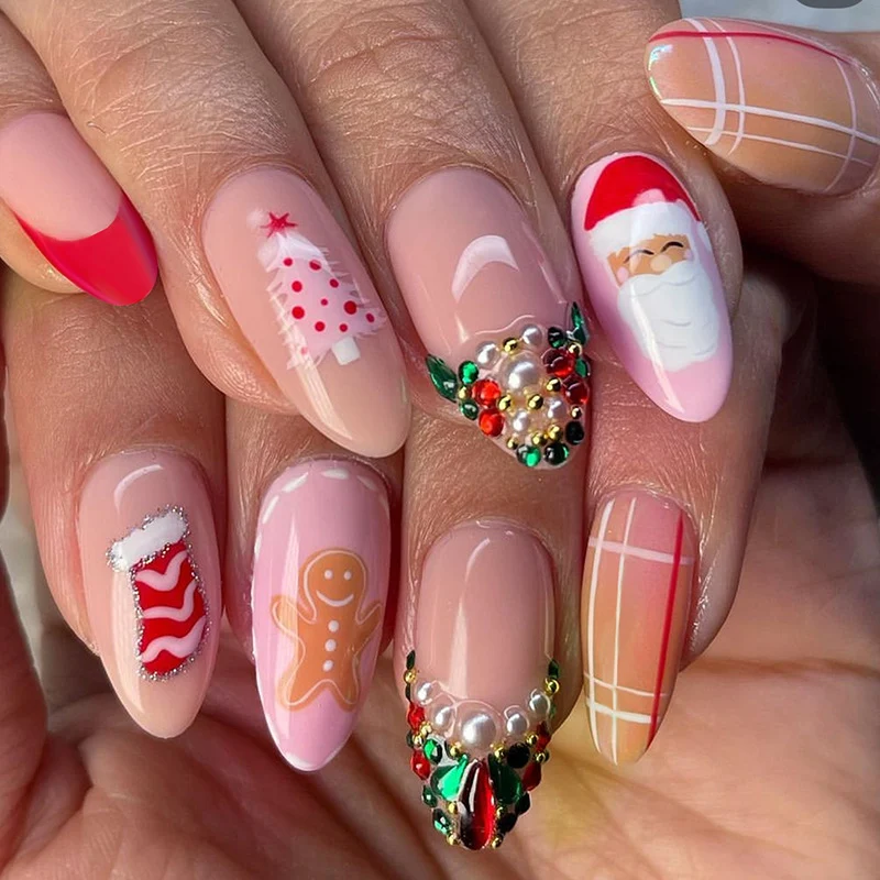 Kreatives Weihnachtskunstnagelset mit festlichen Motiven Karnz