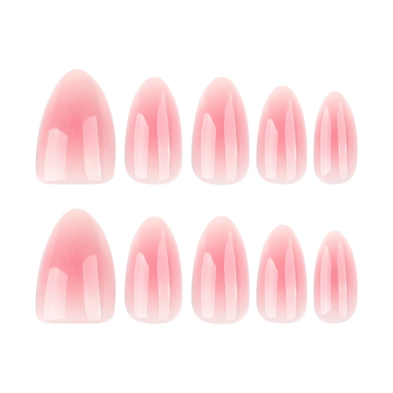 Elegante Nagelkunst im modernen Stiletto-Design Karnz